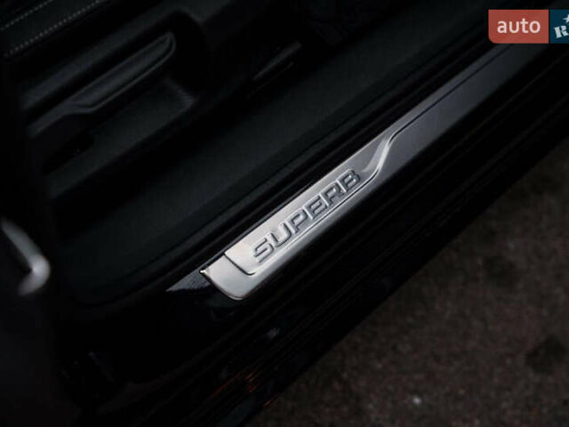 Черный Шкода Суперб, объемом двигателя 1.98 л и пробегом 27 тыс. км за 30000 $, фото 25 на Automoto.ua