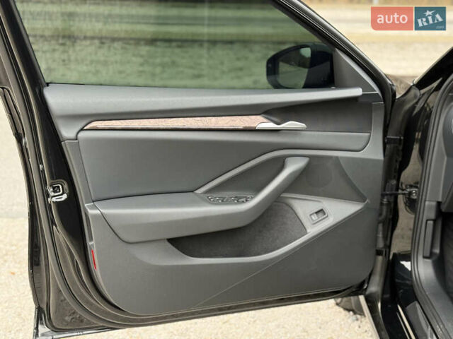 Черный Шкода Суперб, объемом двигателя 1.98 л и пробегом 31 тыс. км за 48300 $, фото 11 на Automoto.ua