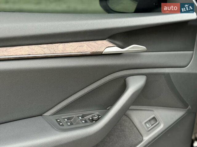 Черный Шкода Суперб, объемом двигателя 1.98 л и пробегом 31 тыс. км за 48300 $, фото 19 на Automoto.ua