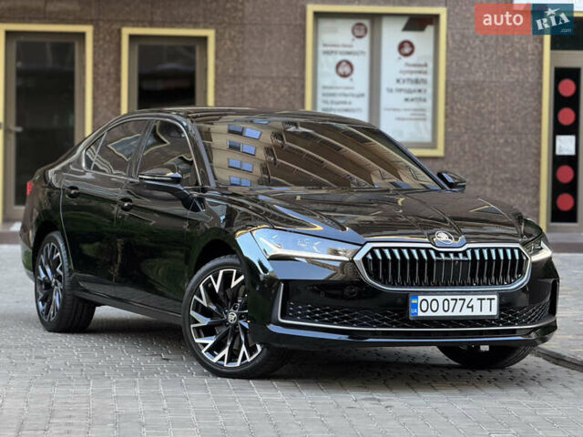 Чорний Шкода Суперб, об'ємом двигуна 2 л та пробігом 4 тис. км за 52000 $, фото 5 на Automoto.ua