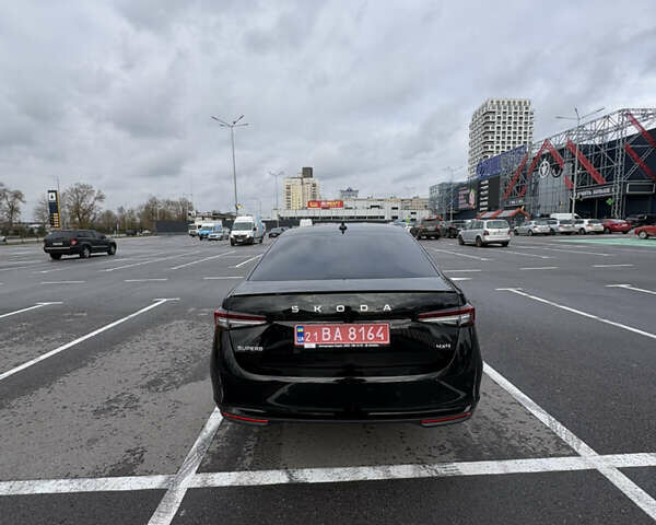 Чорний Шкода Суперб, об'ємом двигуна 2 л та пробігом 1 тис. км за 45000 $, фото 4 на Automoto.ua