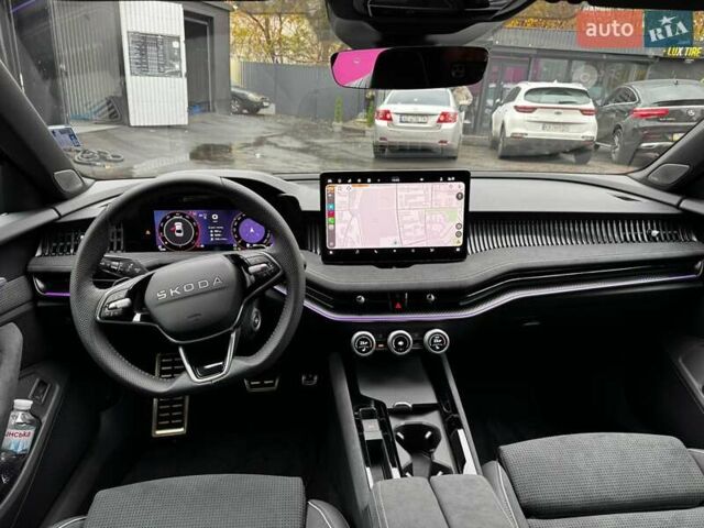 Черный Шкода Суперб, объемом двигателя 1.98 л и пробегом 1 тыс. км за 54500 $, фото 2 на Automoto.ua