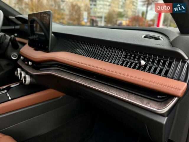 Черный Шкода Суперб, объемом двигателя 1.98 л и пробегом 6 тыс. км за 55555 $, фото 52 на Automoto.ua