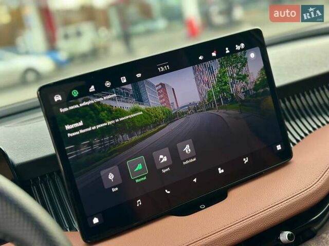 Черный Шкода Суперб, объемом двигателя 1.98 л и пробегом 6 тыс. км за 55555 $, фото 46 на Automoto.ua