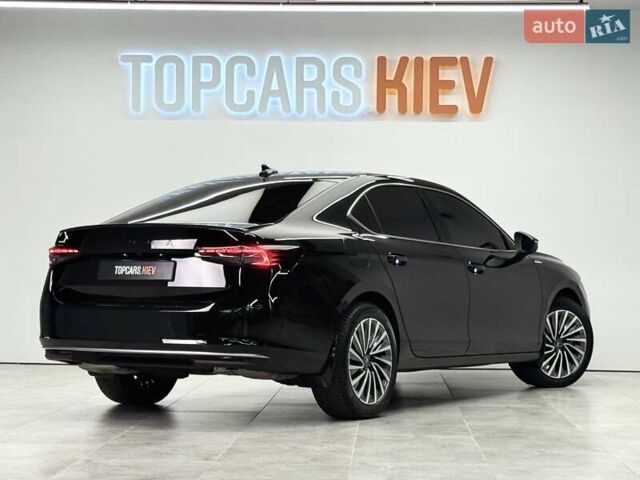 Черный Шкода Суперб, объемом двигателя 1.98 л и пробегом 1 тыс. км за 59999 $, фото 16 на Automoto.ua