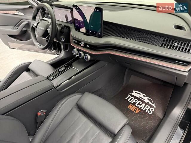 Черный Шкода Суперб, объемом двигателя 1.98 л и пробегом 1 тыс. км за 59999 $, фото 53 на Automoto.ua