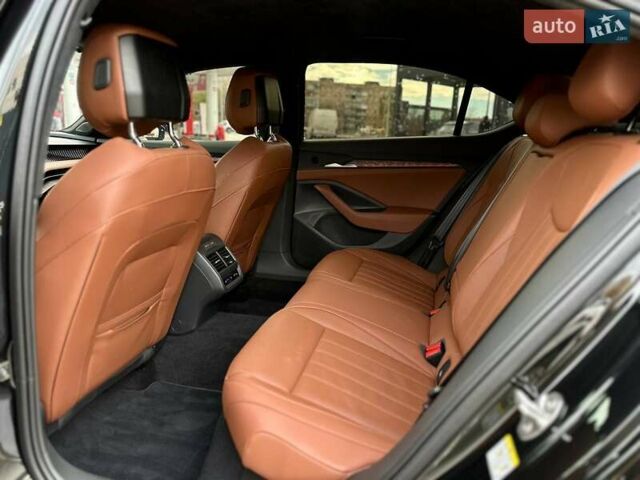 Черный Шкода Суперб, объемом двигателя 1.98 л и пробегом 6 тыс. км за 55555 $, фото 63 на Automoto.ua