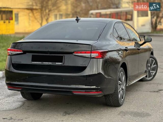 Чорний Шкода Суперб, об'ємом двигуна 1.98 л та пробігом 1 тис. км за 51999 $, фото 3 на Automoto.ua