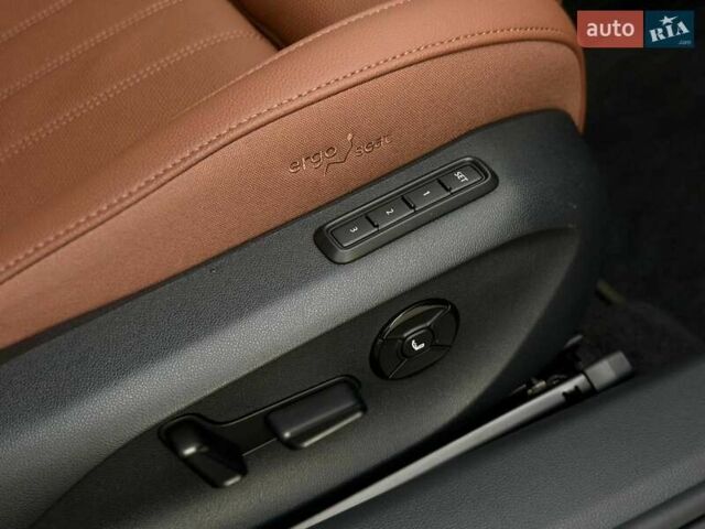 Черный Шкода Суперб, объемом двигателя 1.98 л и пробегом 6 тыс. км за 55555 $, фото 53 на Automoto.ua