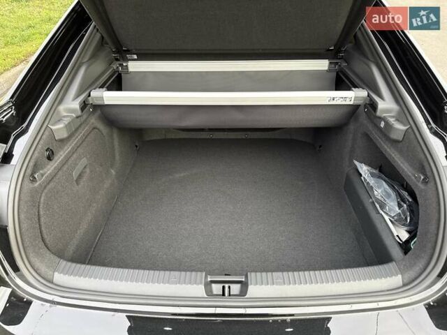 Чорний Шкода Суперб, об'ємом двигуна 1.98 л та пробігом 1 тис. км за 51999 $, фото 10 на Automoto.ua