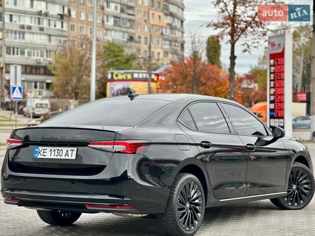 Черный Шкода Суперб, объемом двигателя 1.98 л и пробегом 6 тыс. км за 55555 $, фото 23 на Automoto.ua