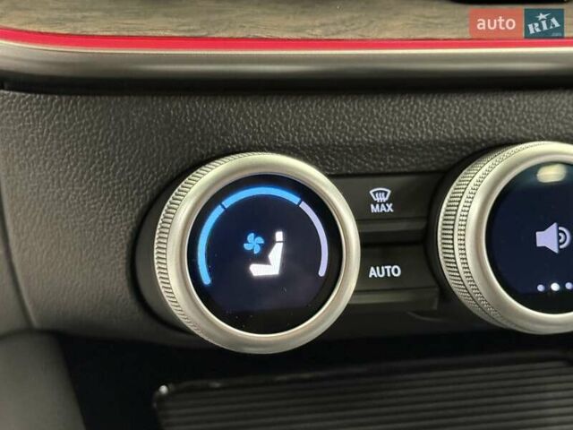 Черный Шкода Суперб, объемом двигателя 1.98 л и пробегом 1 тыс. км за 59999 $, фото 72 на Automoto.ua