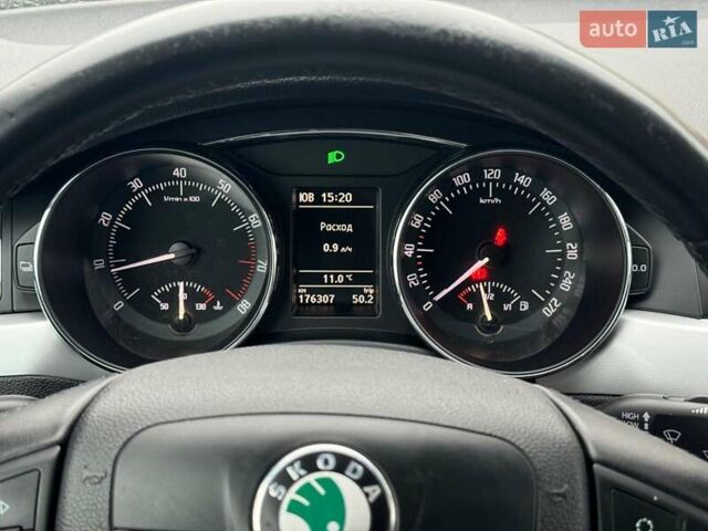 Фіолетовий Шкода Суперб, об'ємом двигуна 1.8 л та пробігом 176 тис. км за 9440 $, фото 28 на Automoto.ua