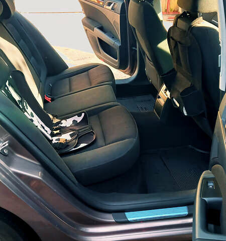 Шкода Суперб 2014 у Києві на Automoto.ua Фіолетовий Шкода Суперб, об'ємом двигуна 1.8 л та пробігом 240 тис. км за 11900 $, фото 12 на Automoto.ua