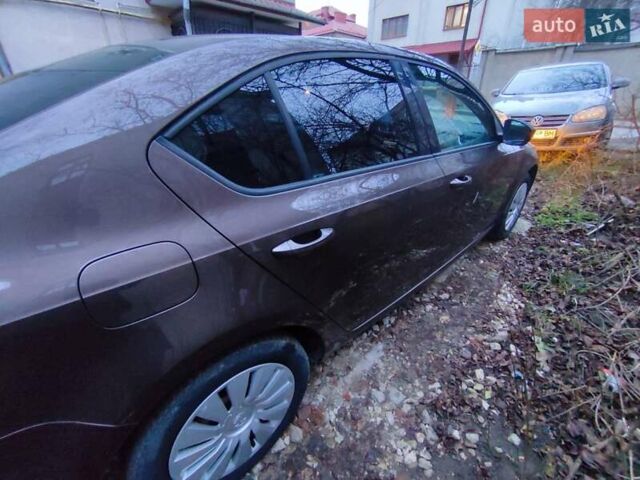 Фиолетовый Шкода Суперб, объемом двигателя 1.8 л и пробегом 240 тыс. км за 8900 $, фото 8 на Automoto.ua