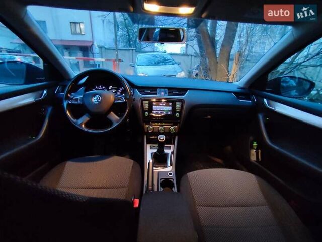 Фиолетовый Шкода Суперб, объемом двигателя 1.8 л и пробегом 240 тыс. км за 8900 $, фото 12 на Automoto.ua