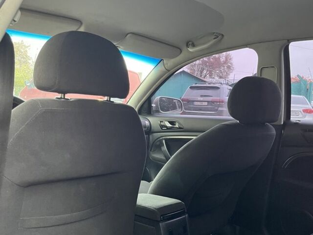 Шкода Суперб 2005 у Вишневом на Automoto.ua Коричневий Шкода Суперб, об'ємом двигуна 1.9 л та пробігом 250 тис. км за 3800 $, фото 6 на Automoto.ua