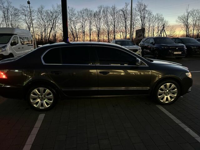 Коричневий Шкода Суперб, об'ємом двигуна 1.8 л та пробігом 265 тис. км за 7000 $, фото 19 на Automoto.ua