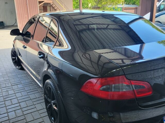 Коричневый Шкода Суперб, объемом двигателя 0 л и пробегом 290 тыс. км за 9900 $, фото 1 на Automoto.ua