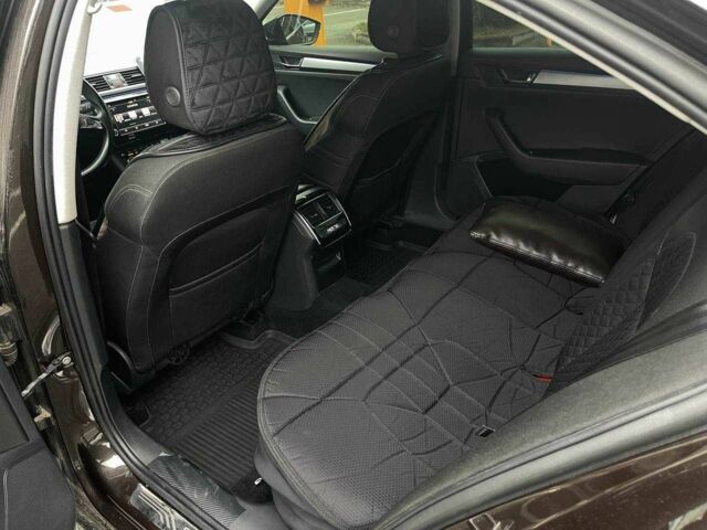 Коричневий Шкода Суперб, об'ємом двигуна 2 л та пробігом 200 тис. км за 19700 $, фото 14 на Automoto.ua