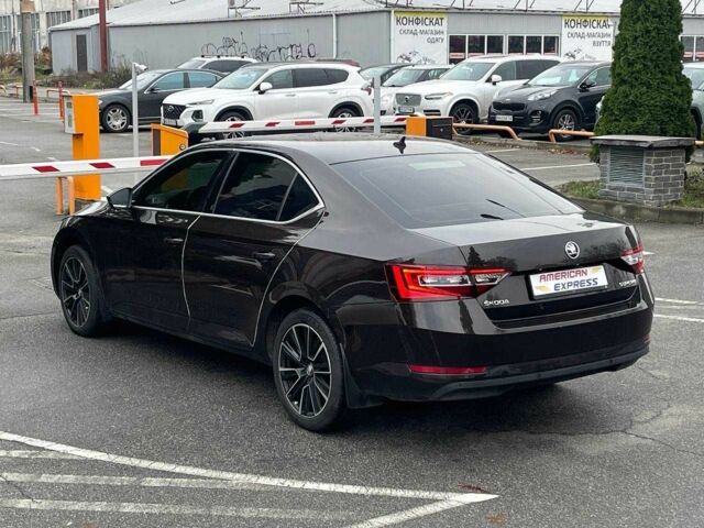 Коричневий Шкода Суперб, об'ємом двигуна 2 л та пробігом 200 тис. км за 19700 $, фото 11 на Automoto.ua