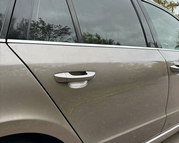 Коричневый Шкода Суперб, объемом двигателя 1.8 л и пробегом 255 тыс. км за 8500 $, фото 8 на Automoto.ua