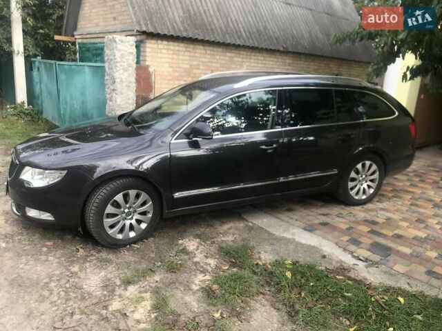 Коричневий Шкода Суперб, об'ємом двигуна 2 л та пробігом 238 тис. км за 11000 $, фото 7 на Automoto.ua