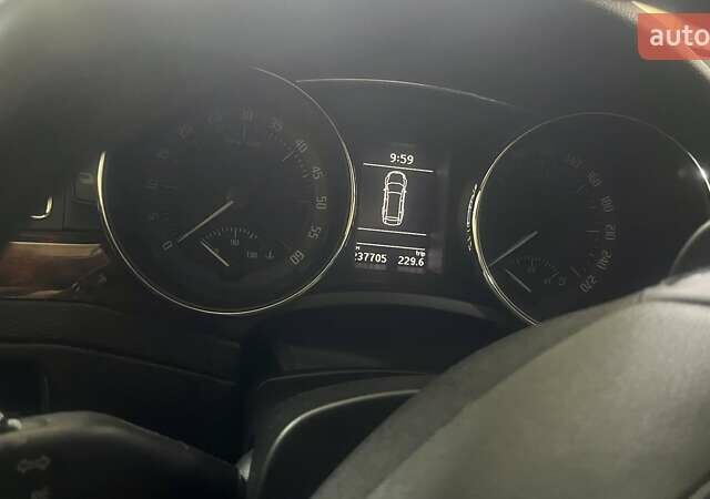 Коричневий Шкода Суперб, об'ємом двигуна 2 л та пробігом 238 тис. км за 11000 $, фото 12 на Automoto.ua