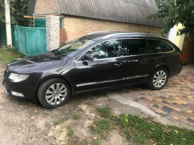 Коричневий Шкода Суперб, об'ємом двигуна 2 л та пробігом 238 тис. км за 11000 $, фото 5 на Automoto.ua