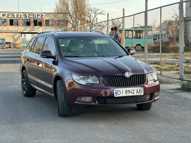 Коричневий Шкода Суперб, об'ємом двигуна 2 л та пробігом 230 тис. км за 6800 $, фото 1 на Automoto.ua