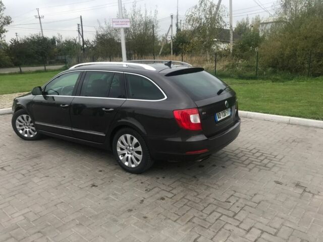 Коричневий Шкода Суперб, об'ємом двигуна 2 л та пробігом 238 тис. км за 11000 $, фото 4 на Automoto.ua