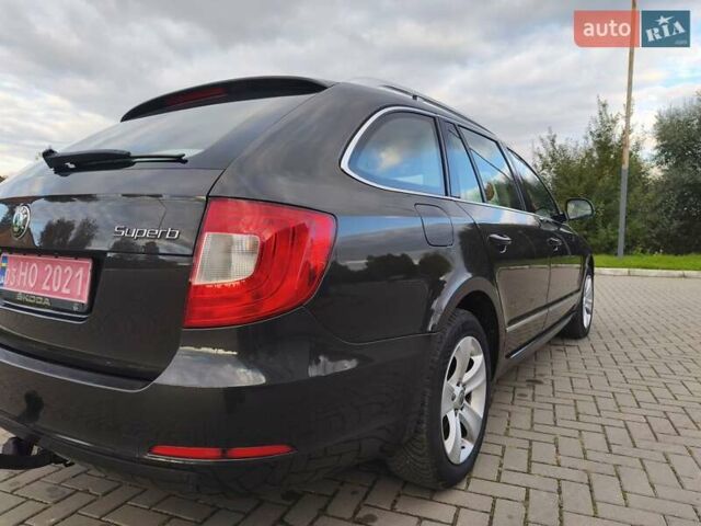 Коричневий Шкода Суперб, об'ємом двигуна 1.8 л та пробігом 230 тис. км за 7500 $, фото 1 на Automoto.ua