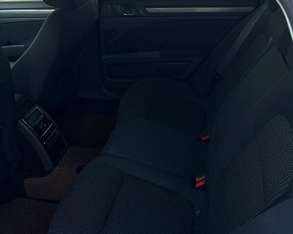 Коричневий Шкода Суперб, об'ємом двигуна 1.97 л та пробігом 290 тис. км за 9499 $, фото 10 на Automoto.ua