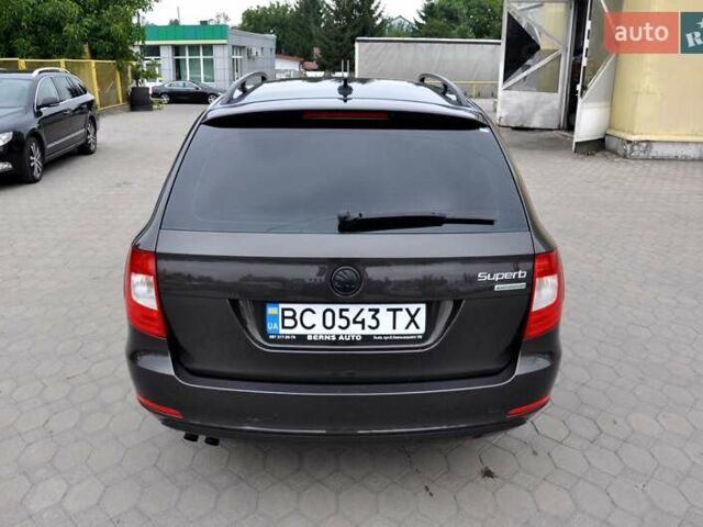 Коричневий Шкода Суперб, об'ємом двигуна 1.6 л та пробігом 299 тис. км за 7600 $, фото 9 на Automoto.ua