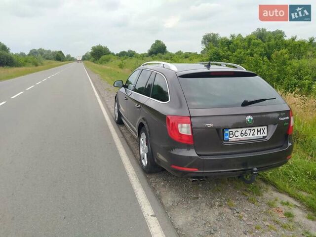 Коричневый Шкода Суперб, объемом двигателя 1.97 л и пробегом 319 тыс. км за 11500 $, фото 3 на Automoto.ua