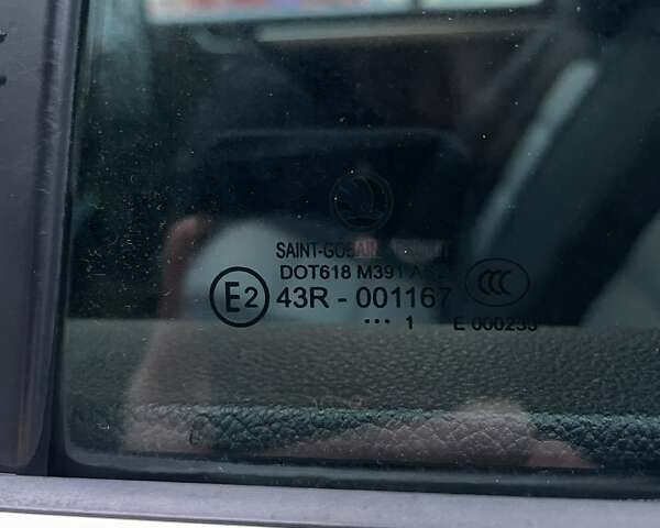 Шкода Суперб 2011 у Ужгороді на Automoto.ua Коричневий Шкода Суперб, об'ємом двигуна 1.97 л та пробігом 512 тис. км за 9500 $, фото 32 на Automoto.ua