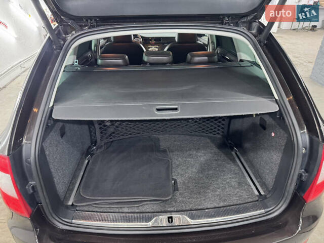 Коричневый Шкода Суперб, объемом двигателя 2 л и пробегом 240 тыс. км за 13200 $, фото 71 на Automoto.ua