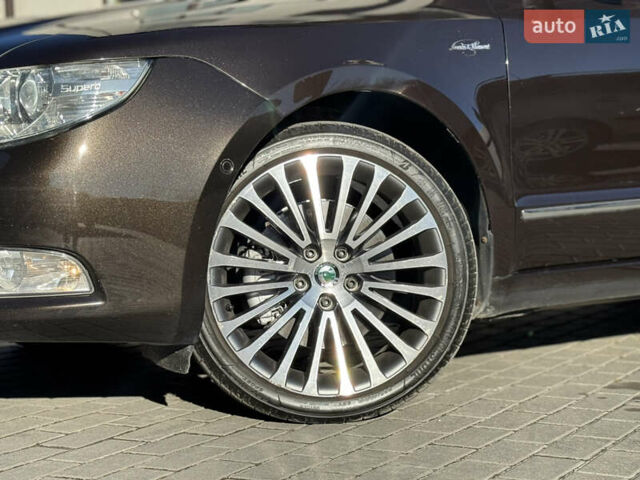 Коричневый Шкода Суперб, объемом двигателя 2 л и пробегом 240 тыс. км за 13200 $, фото 20 на Automoto.ua