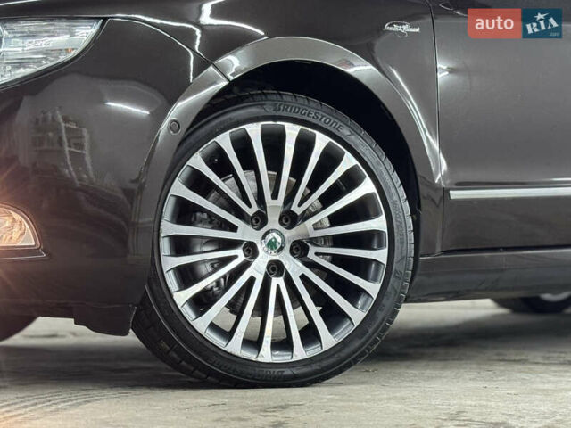 Коричневый Шкода Суперб, объемом двигателя 2 л и пробегом 240 тыс. км за 13200 $, фото 24 на Automoto.ua