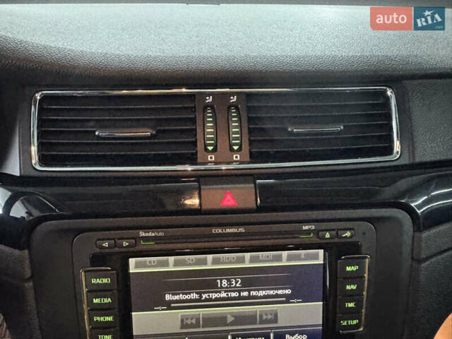 Коричневый Шкода Суперб, объемом двигателя 2 л и пробегом 240 тыс. км за 13200 $, фото 50 на Automoto.ua