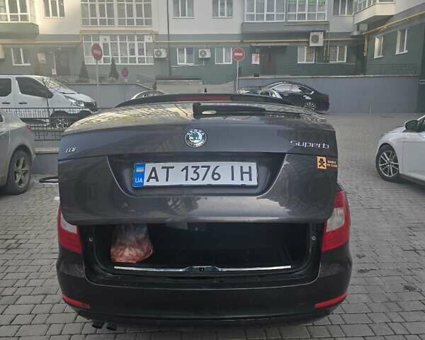 Шкода Суперб 2012 в Ивано-Франковске на Automoto.ua Коричневый Шкода Суперб, объемом двигателя 1.6 л и пробегом 260 тыс. км за 9500 $, фото 1 на Automoto.ua