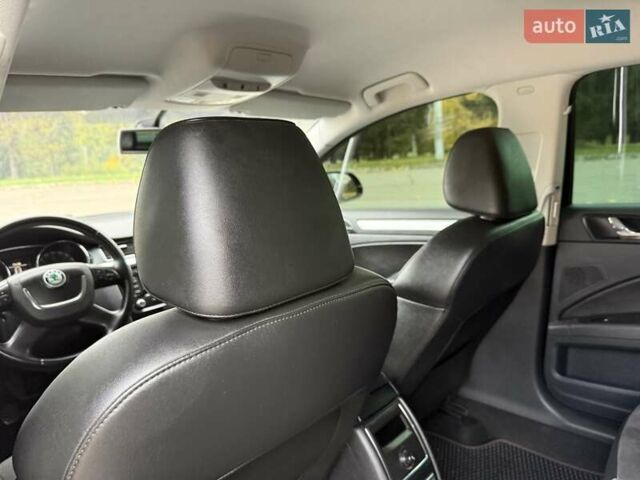 Коричневий Шкода Суперб, об'ємом двигуна 1.6 л та пробігом 280 тис. км за 8300 $, фото 49 на Automoto.ua
