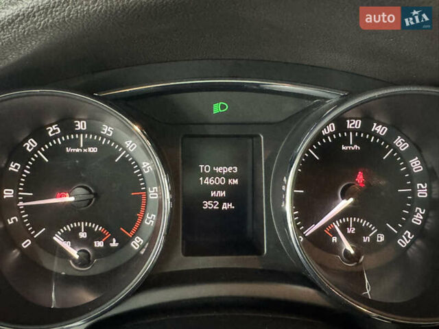 Коричневый Шкода Суперб, объемом двигателя 2 л и пробегом 240 тыс. км за 13200 $, фото 80 на Automoto.ua