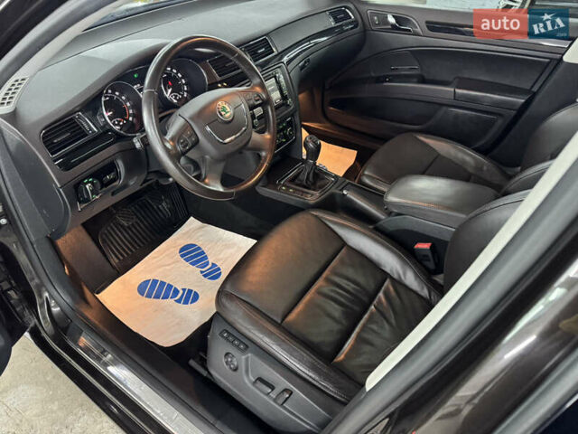 Коричневый Шкода Суперб, объемом двигателя 2 л и пробегом 240 тыс. км за 13200 $, фото 36 на Automoto.ua