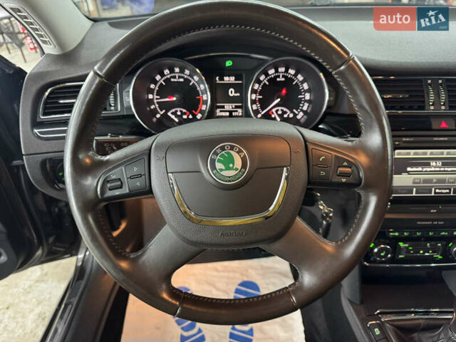 Коричневый Шкода Суперб, объемом двигателя 2 л и пробегом 240 тыс. км за 13200 $, фото 47 на Automoto.ua