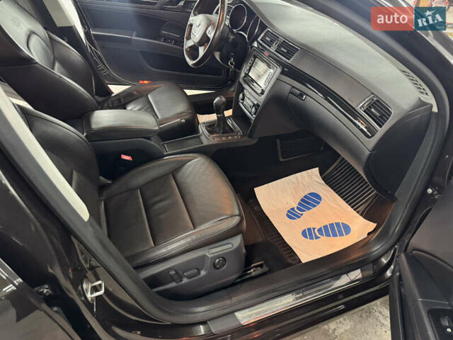 Коричневый Шкода Суперб, объемом двигателя 2 л и пробегом 240 тыс. км за 13200 $, фото 57 на Automoto.ua