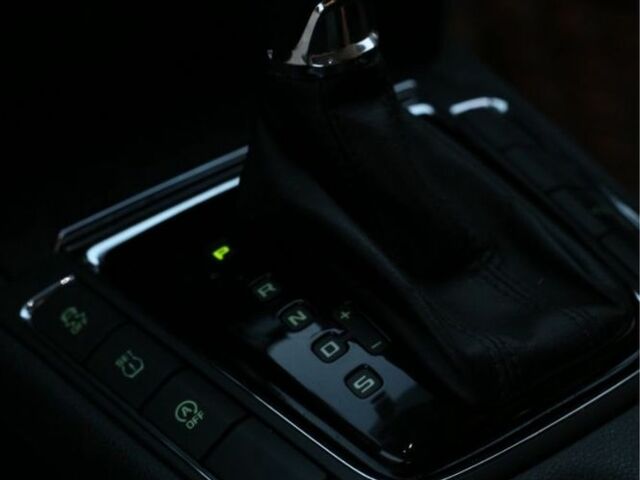 Коричневый Шкода Суперб, объемом двигателя 2 л и пробегом 270 тыс. км за 13500 $, фото 19 на Automoto.ua