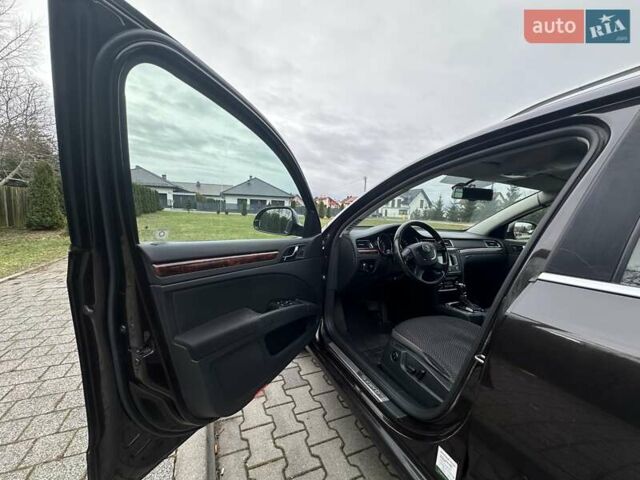 Коричневий Шкода Суперб, об'ємом двигуна 2 л та пробігом 305 тис. км за 12000 $, фото 8 на Automoto.ua