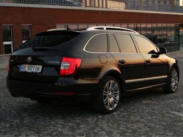 Коричневый Шкода Суперб, объемом двигателя 2 л и пробегом 270 тыс. км за 13500 $, фото 11 на Automoto.ua