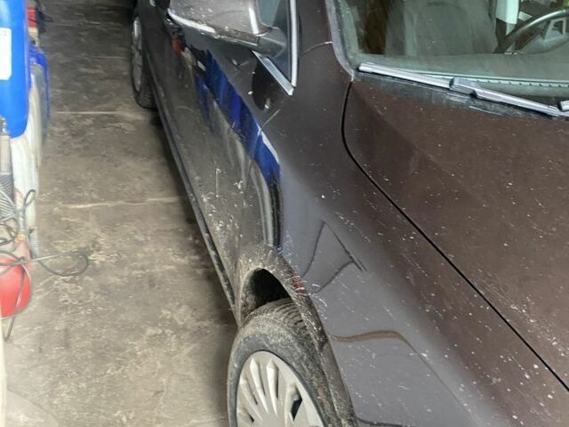 Коричневый Шкода Суперб, объемом двигателя 2 л и пробегом 175 тыс. км за 12700 $, фото 2 на Automoto.ua